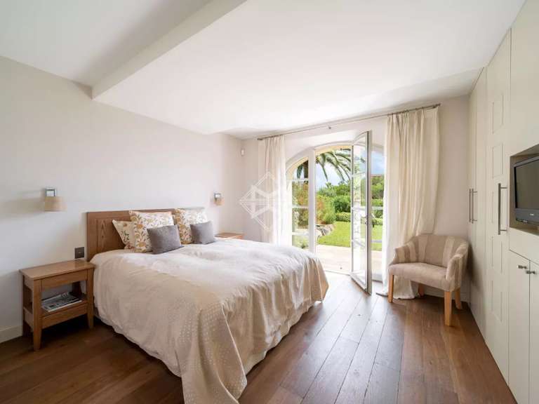 Maison Mougins - 4 chambres - 223m²