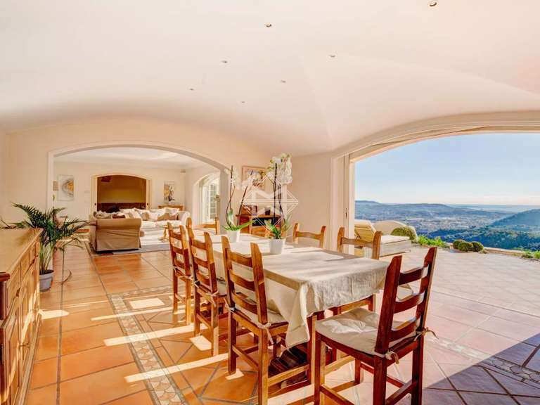 Maison Pégomas - 5 chambres - 365m²