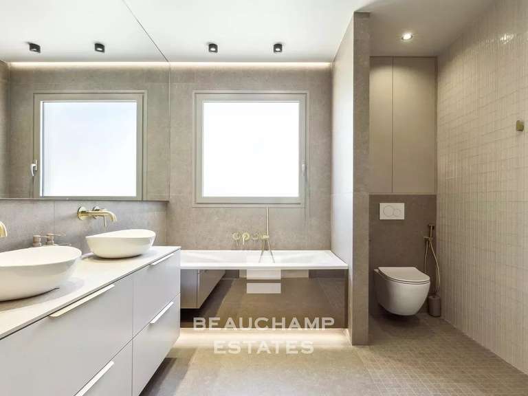 Maison Mougins - 6 chambres - 315m²