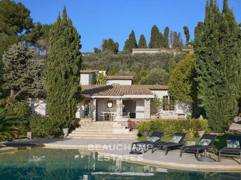 Maison Mougins - 6 chambres - 264m²