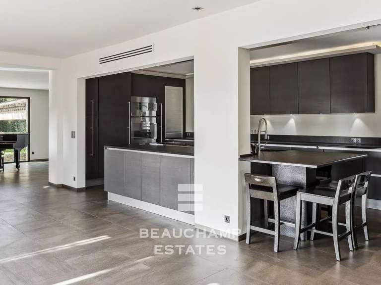 Maison Mougins - 4 chambres - 250m²
