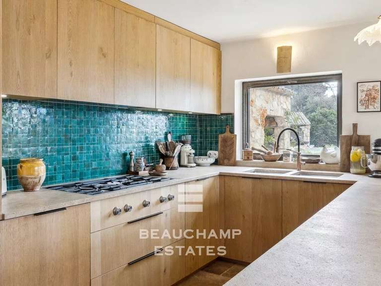 Maison Bargemon - 4 chambres - 177m²