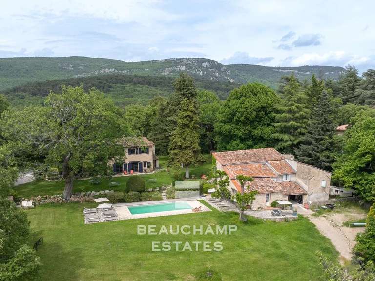 Maison Bargemon - 12 chambres - 500m²