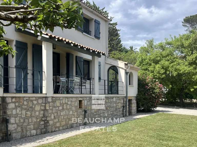 Maison Mougins - 6 chambres - 230m²