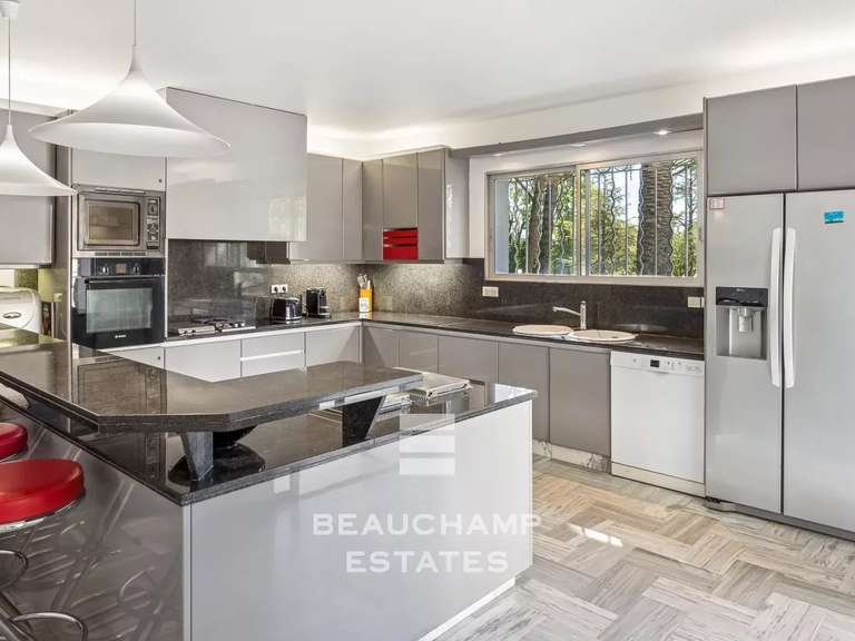 House Mougins - 8 bedrooms - 415m²