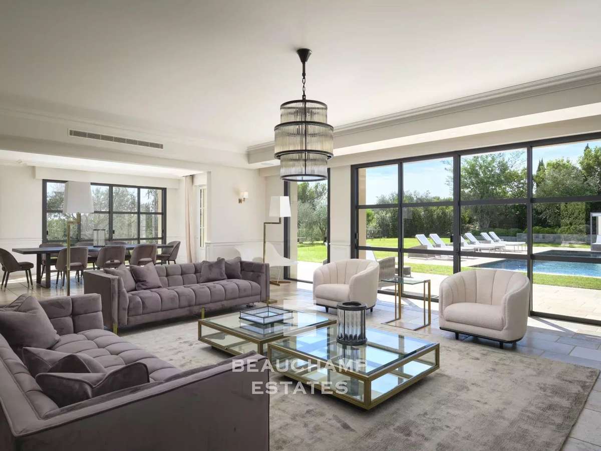 House Mougins
