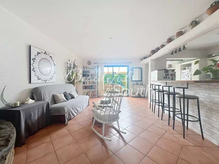 Maison Estoher - 5 chambres - 147m²