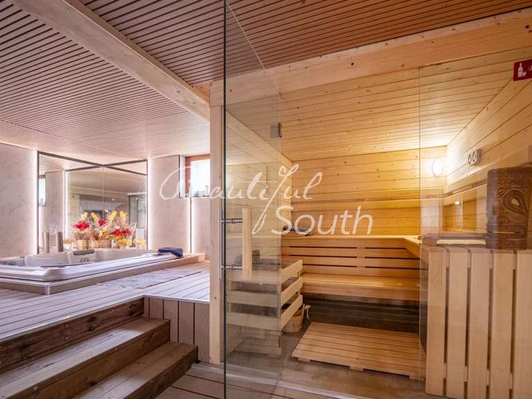 Maison Font-Romeu-Odeillo-Via - 4 chambres - 288m²