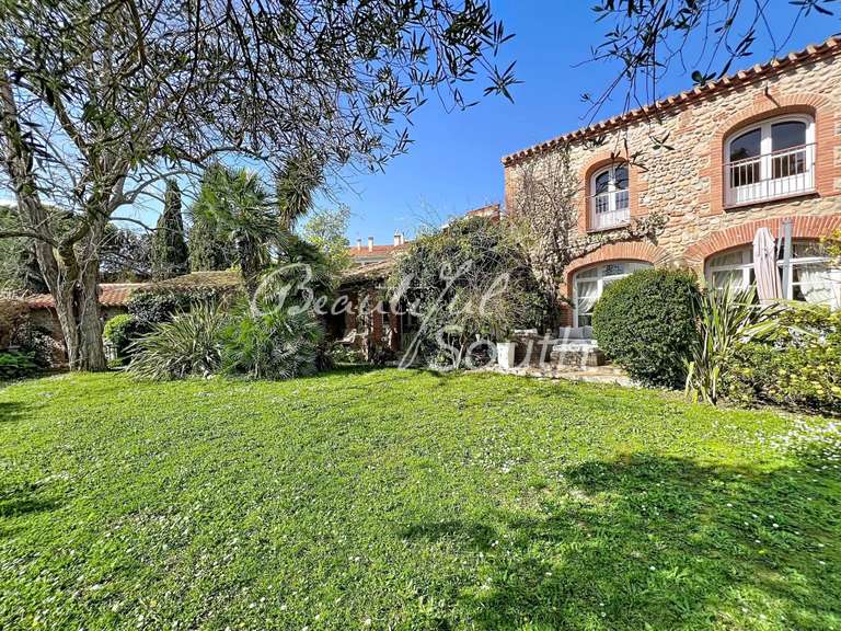 Maison Perpignan - 4 chambres - 240m²