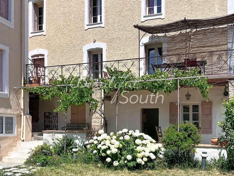 Maison Prades - 7 chambres - 329m²