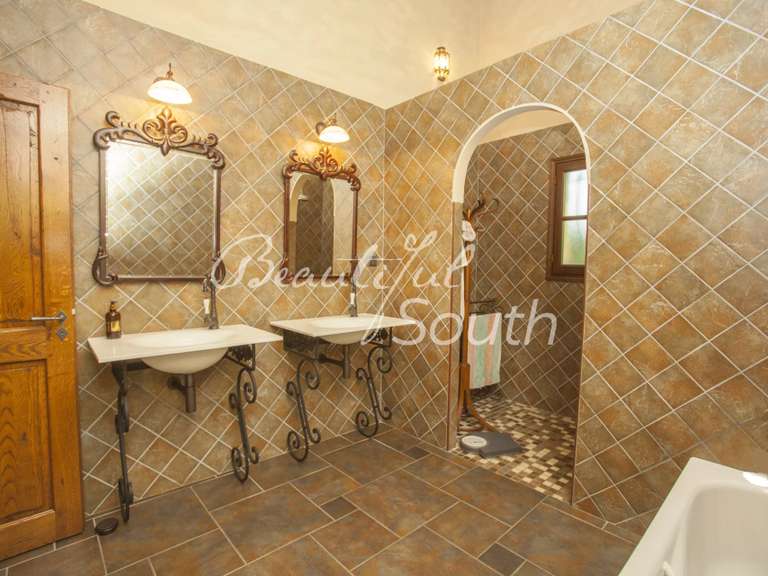 House Prades - 4 bedrooms - 248m²