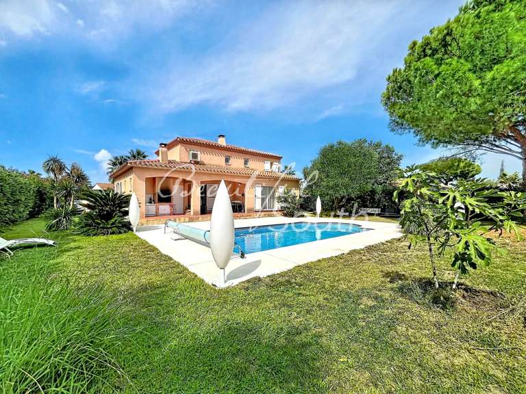 Maison Perpignan - 4 chambres - 178m²