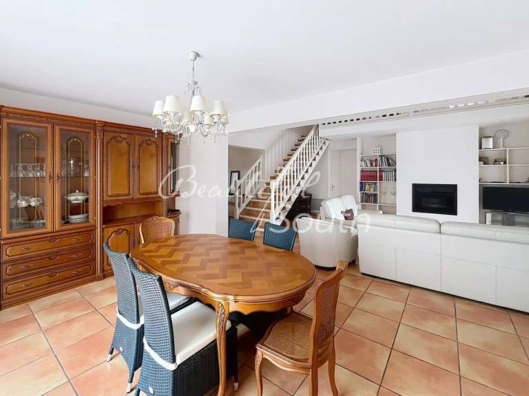 Maison Perpignan - 4 chambres - 178m²