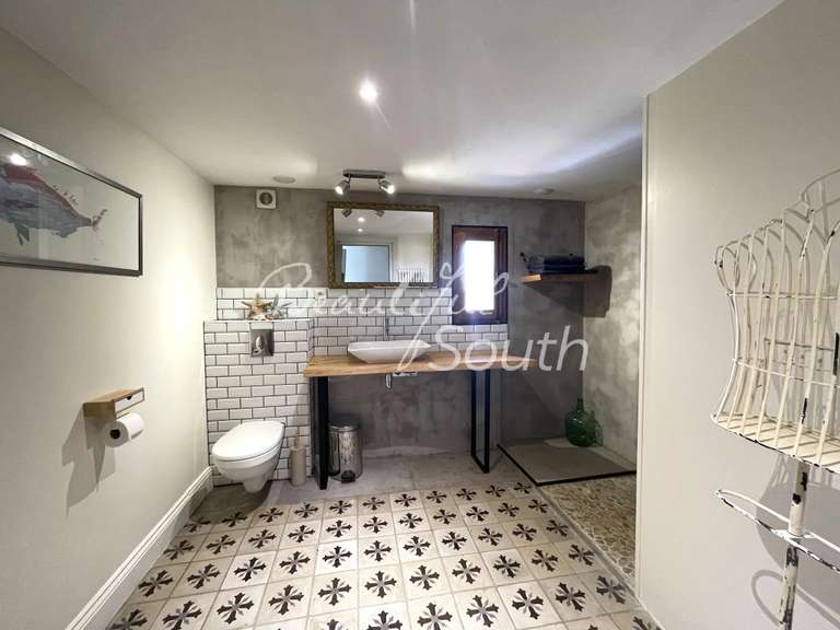 Maison Narbonne - 6 chambres - 386m²
