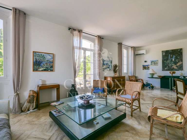 Maison Saint-Cyr-sur-Mer - 10 chambres - 400m²