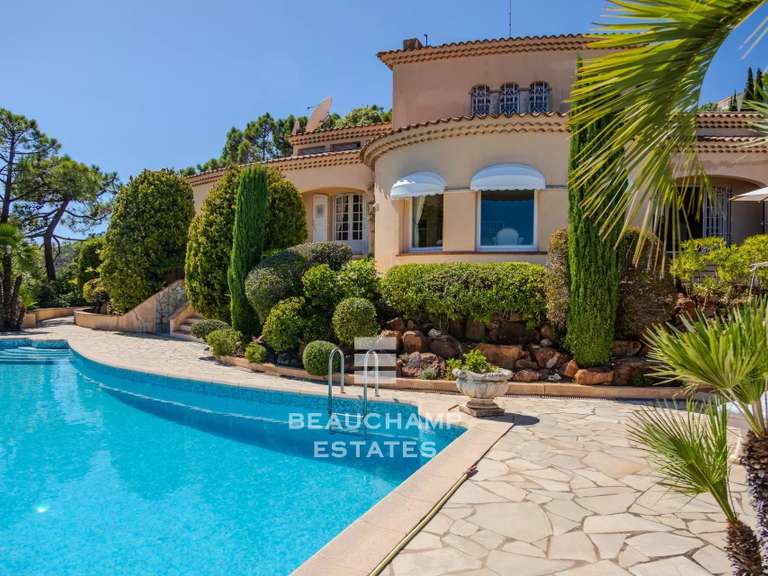 Maison Le trayas - 5 chambres - 234m²