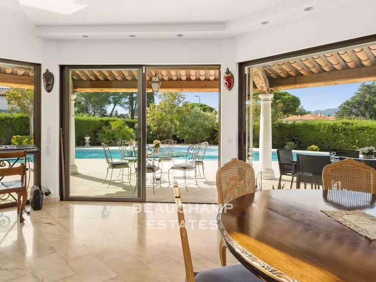 House La napoule - 6 bedrooms - 203m²
