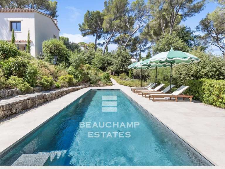 Maison Vallauris - 5 chambres - 172m²