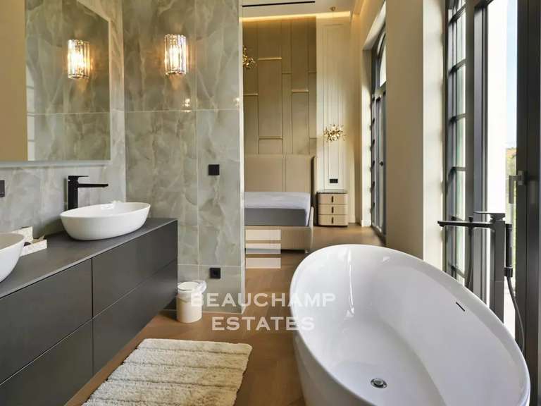 House Cap-d-antibes - 6 bedrooms - 300m²