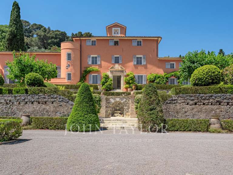 Maison Grasse - 8 chambres - 462m²