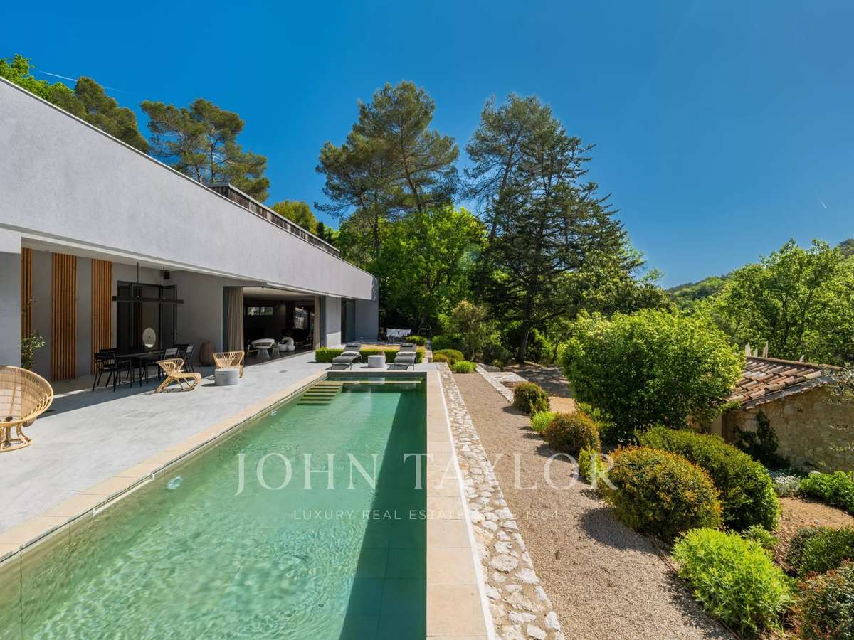 Maison Valbonne