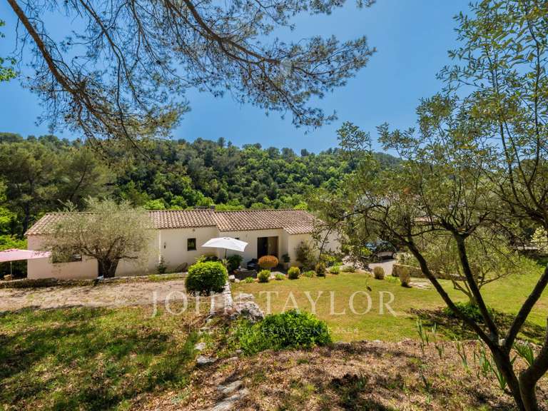 Maison Valbonne - 7 chambres - 380m²