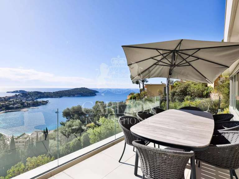 Maison Villefranche-sur-Mer - 6 chambres - 359m²