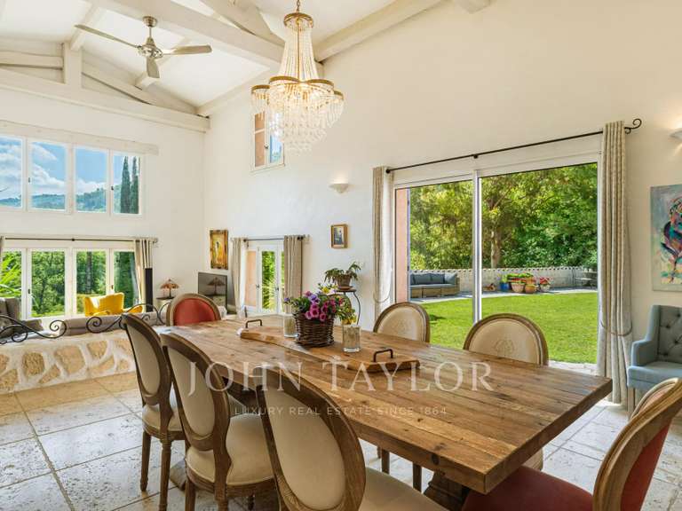 Maison Le Bar-sur-Loup - 5 chambres - 250m²