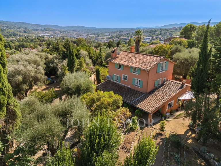 Maison Grasse - 3 chambres - 152m²