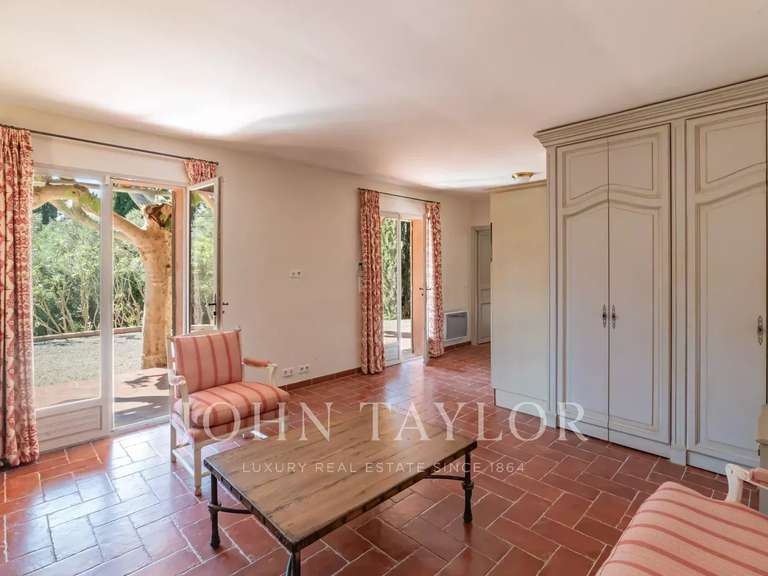 Maison Grasse - 9 chambres - 434m²