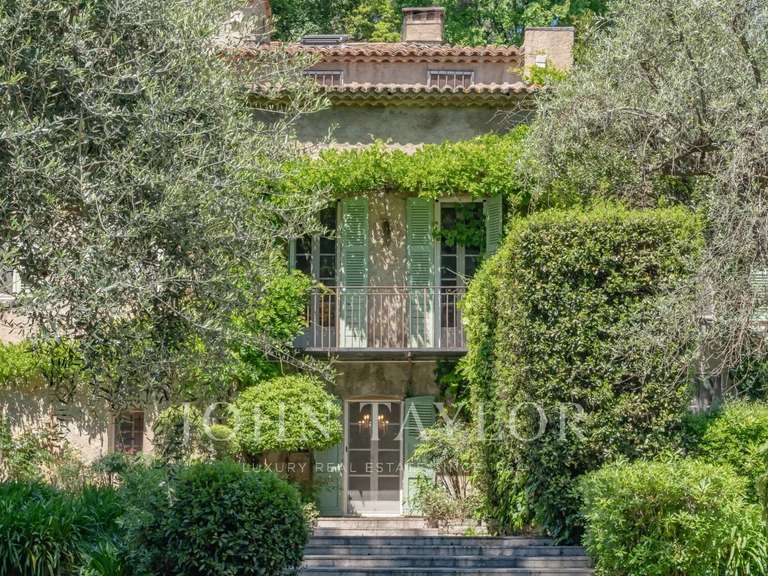 Maison Grasse - 9 chambres - 434m²