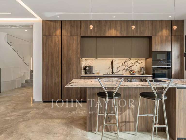 Maison Valbonne - 4 chambres - 220m²