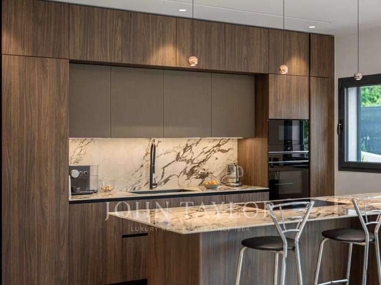 Maison Valbonne - 4 chambres - 220m²