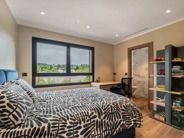 Maison Valbonne - 4 chambres - 220m²