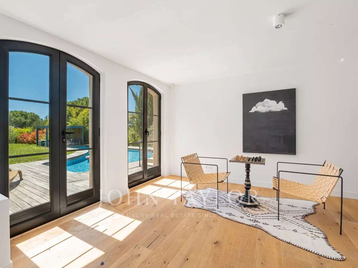Maison Valbonne