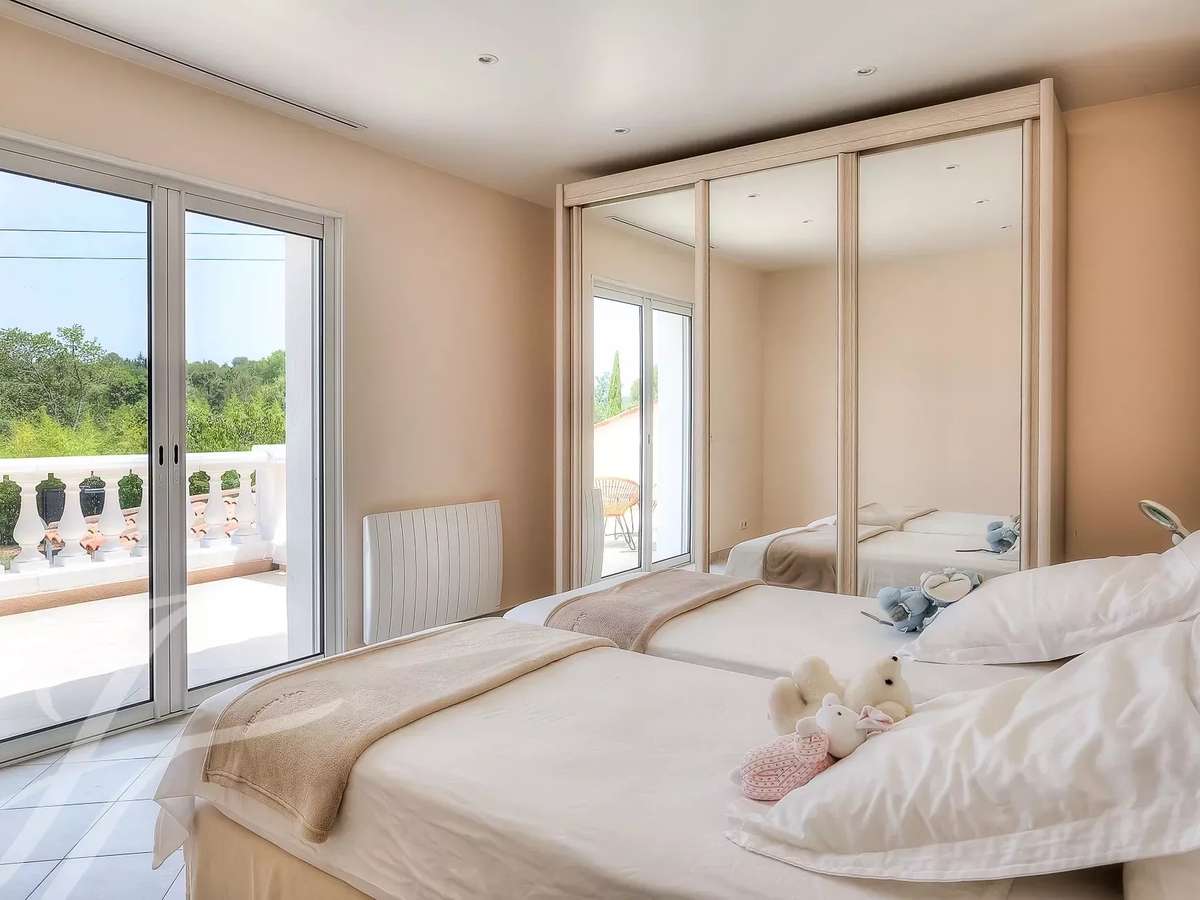 Maison Valbonne
