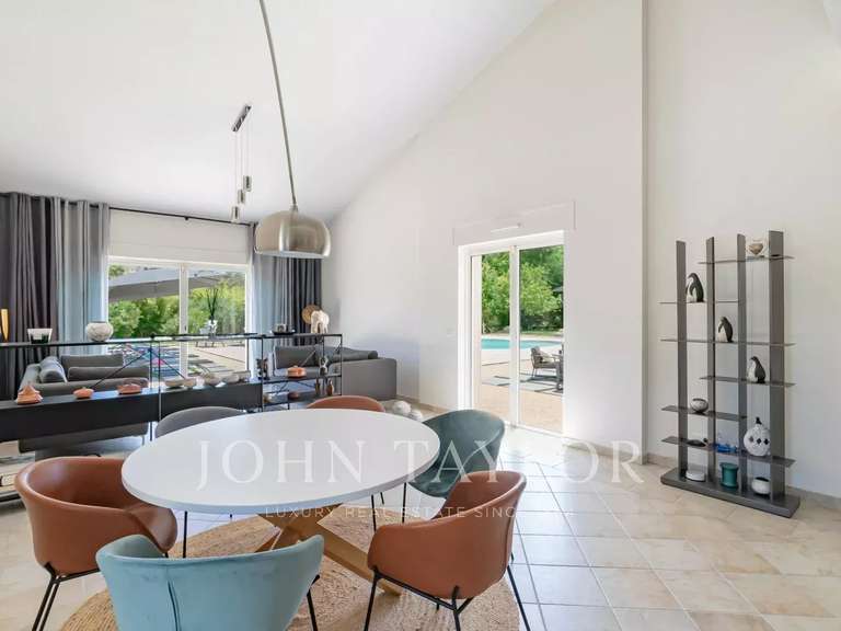 Maison Sophia-antipolis - 5 chambres - 280m²