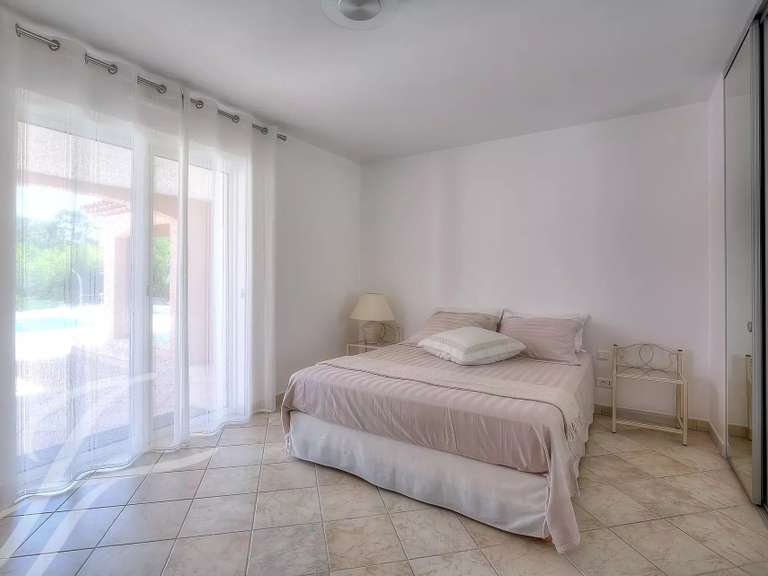 Maison Sophia-antipolis - 5 chambres - 280m²