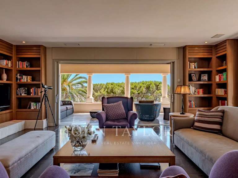 House Mouans-Sartoux - 4 bedrooms - 223m²