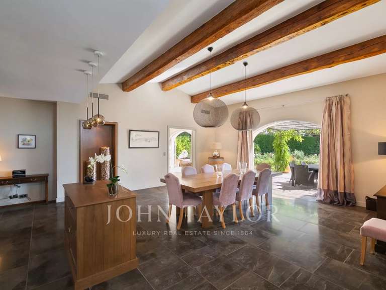 House Mouans-Sartoux - 4 bedrooms - 223m²
