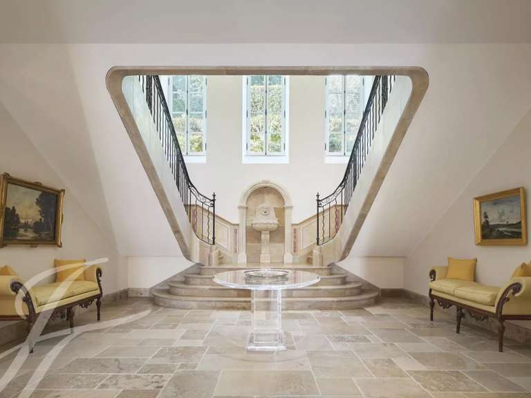 Maison Grasse - 10 chambres - 919m²