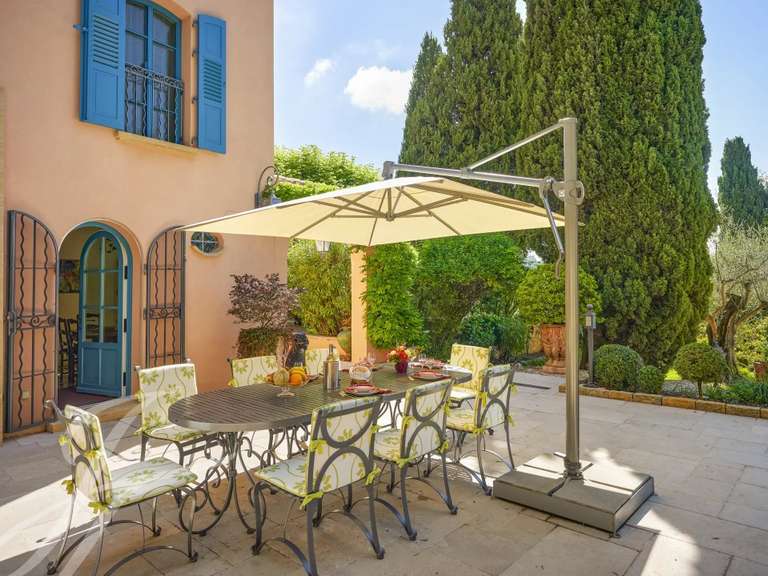 Maison Grasse - 10 chambres - 919m²