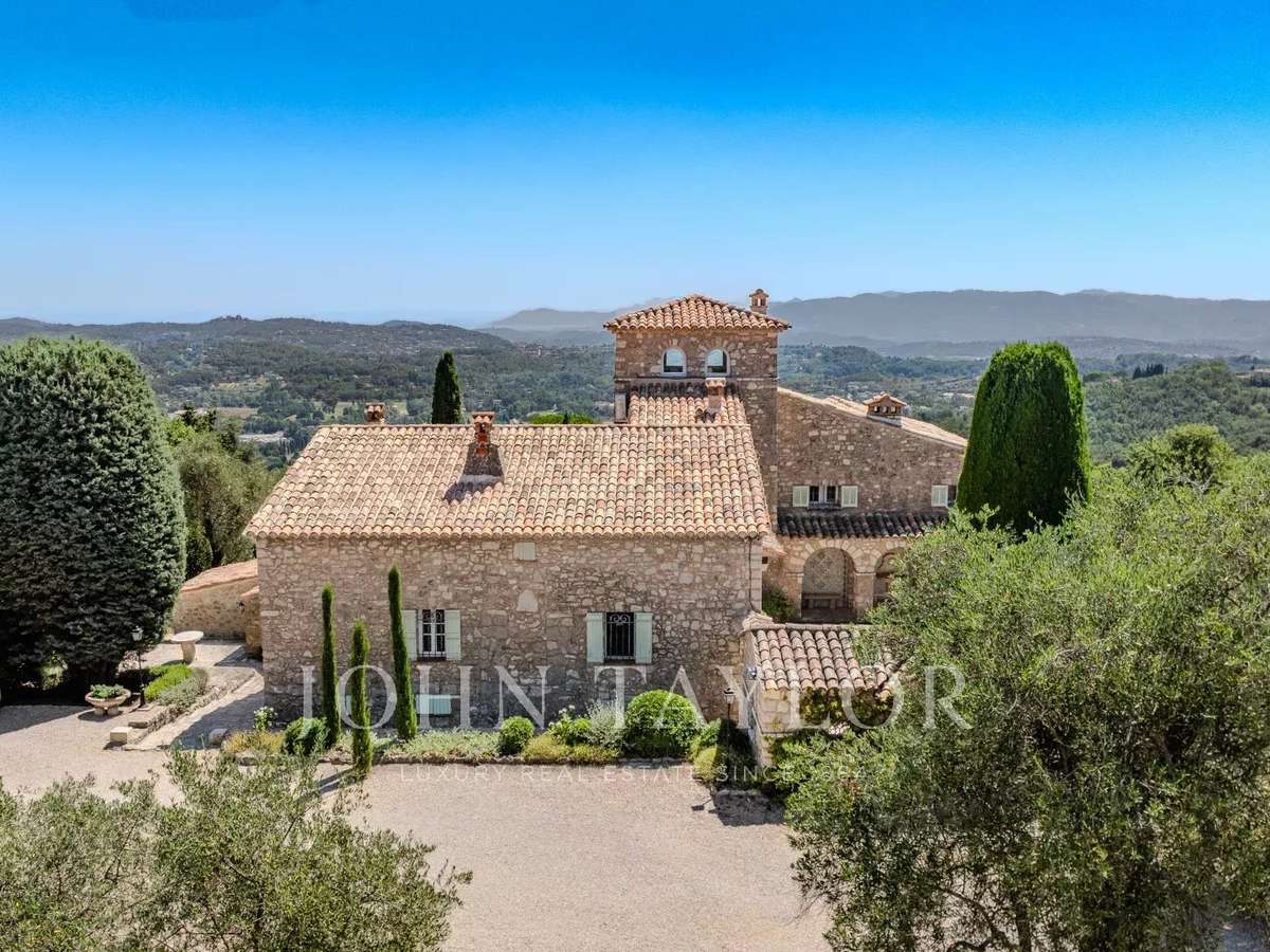 House Châteauneuf-Grasse