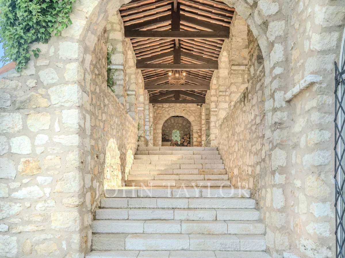 House Châteauneuf-Grasse