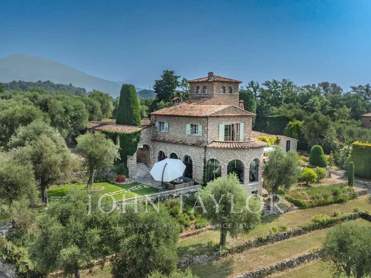 House Châteauneuf-Grasse