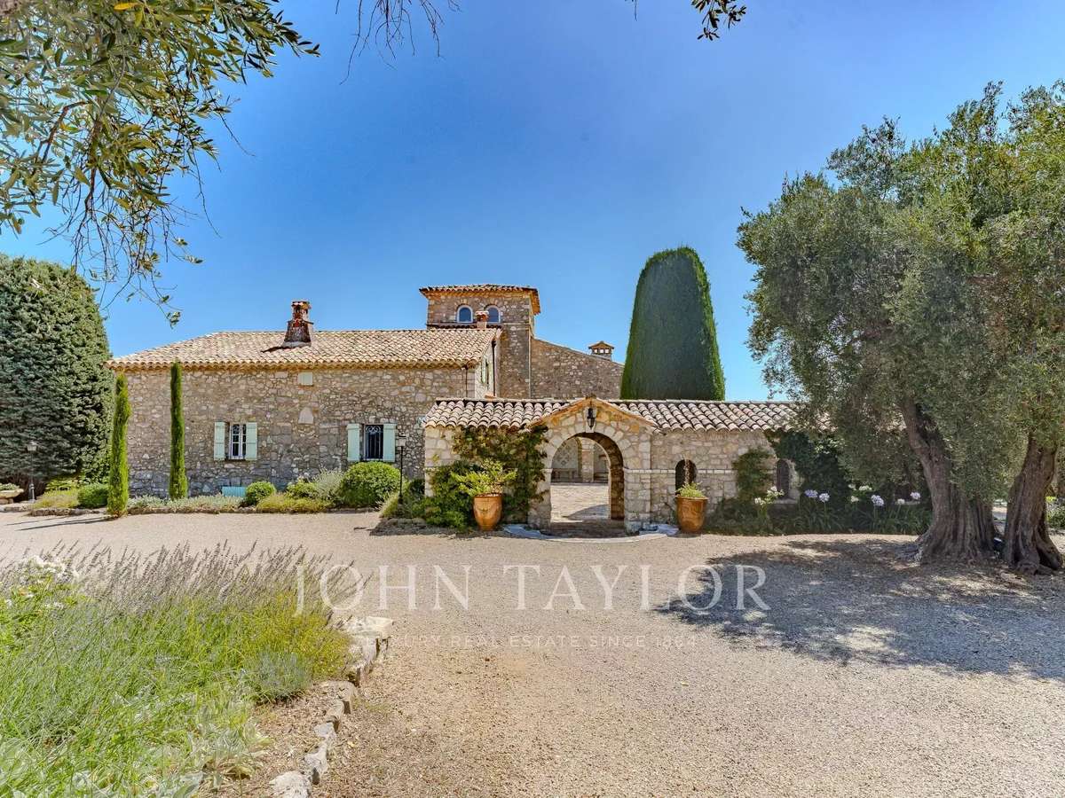 House Châteauneuf-Grasse