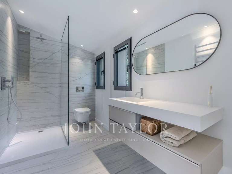 House Valbonne - 5 bedrooms - 364m²