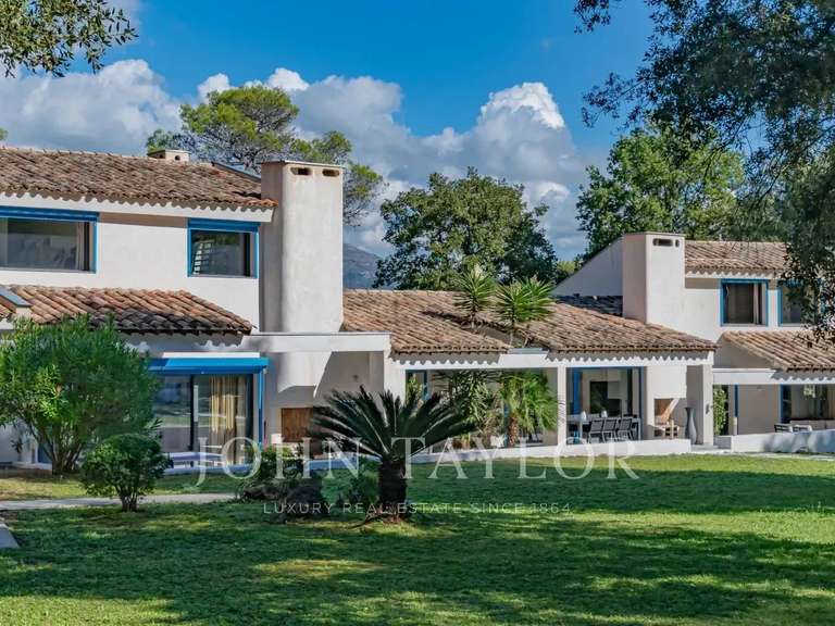 House Valbonne - 7 bedrooms - 544m²