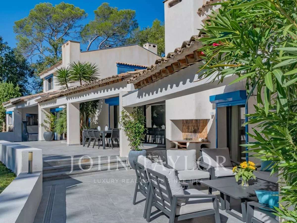 Maison Valbonne