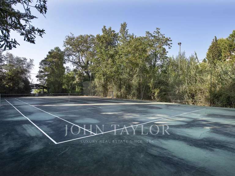 Maison Grasse - 10 chambres - 521m²